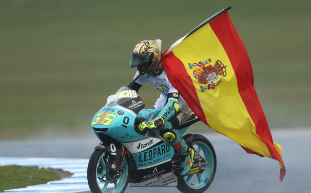 Испанецът Хоан Мир с "Хонда" спечели световната титла в Moto3,