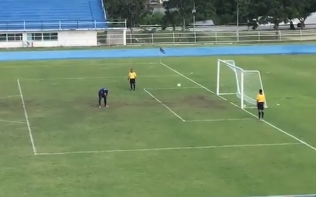 Следващото изпълнение спокойно може да влезе в категорията за най абсурдна