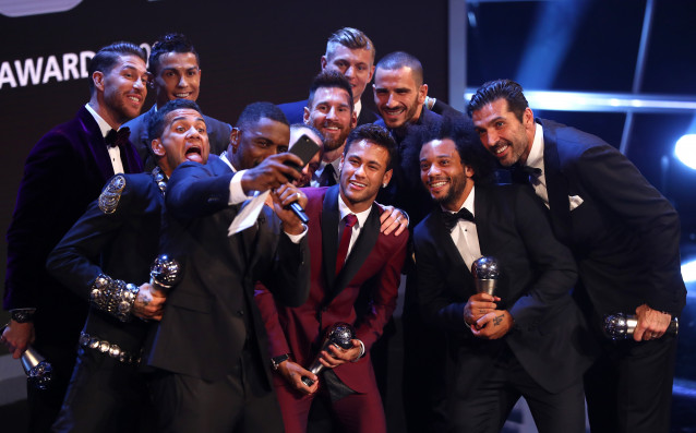 В понеделник вечер в Лондон бяха връчени награди на ФИФА