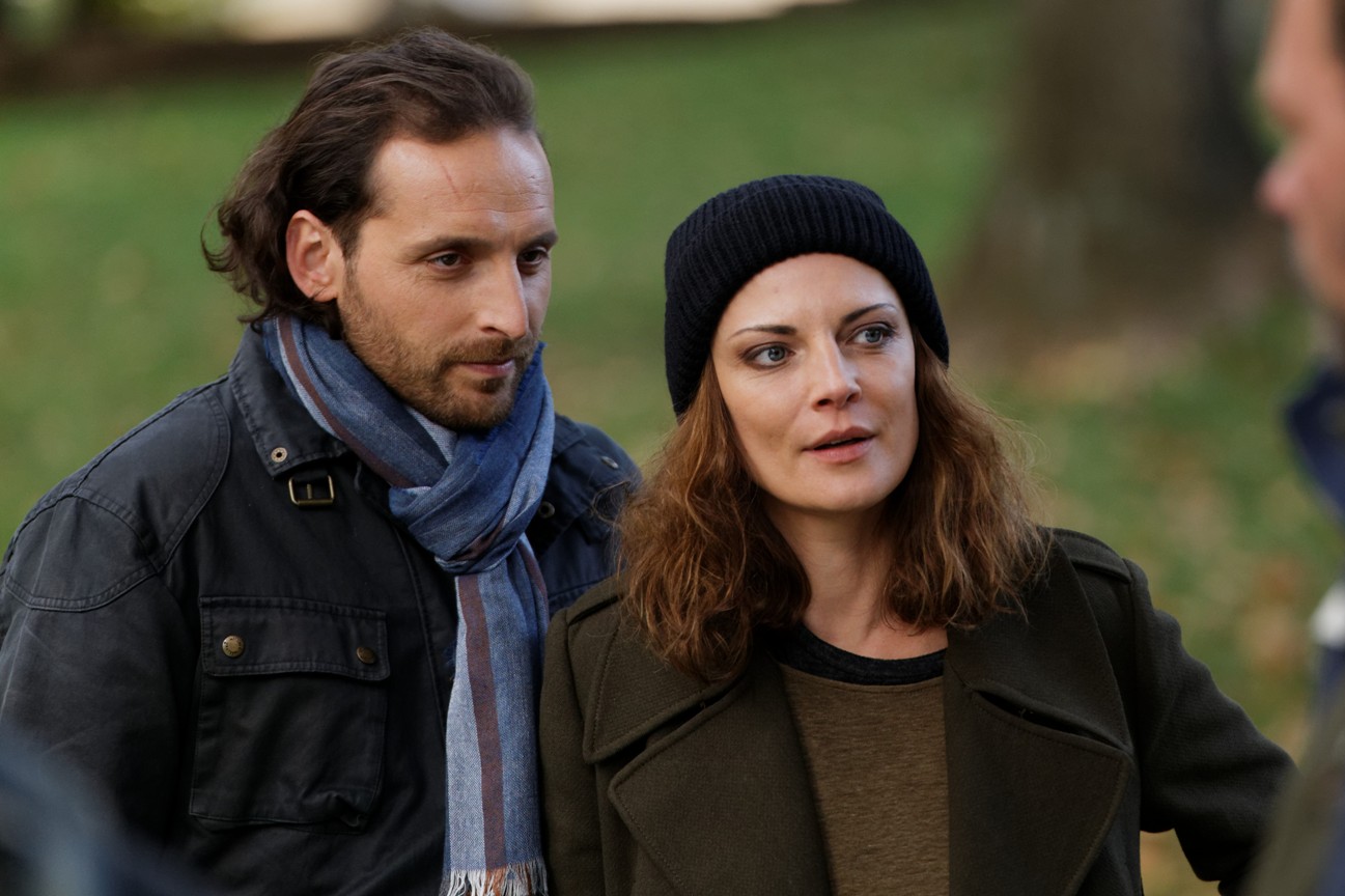  дъвка за балончета теодора духовникова 