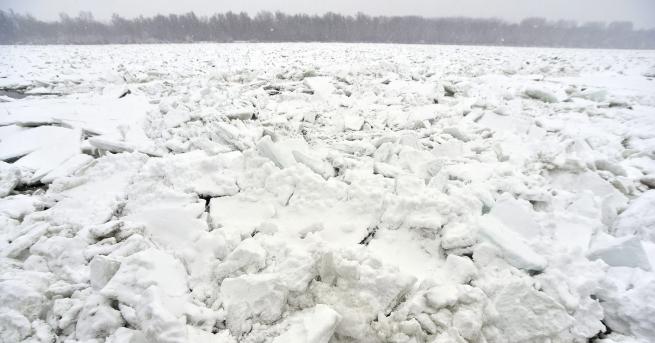 В началото на декември ни очаква динамично време През петък