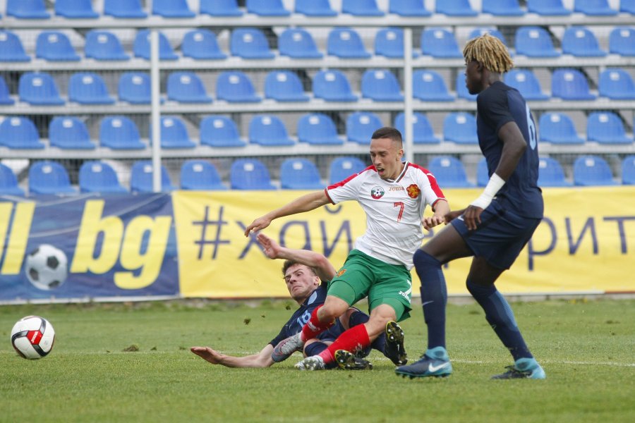 България Англия U191