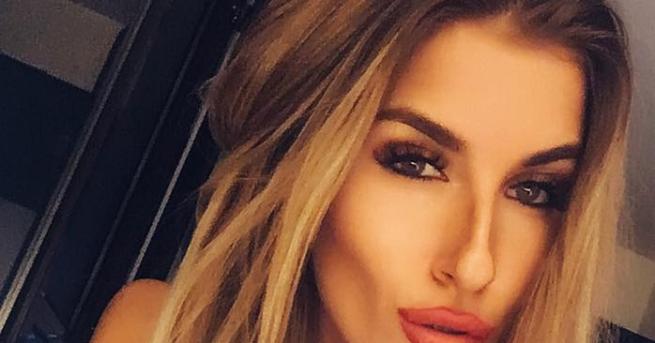 Факт е че всеки се обръща след мен като мина