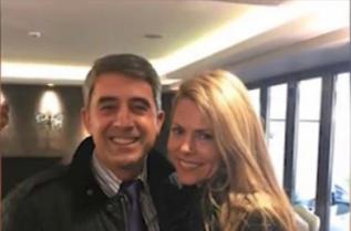  Деси Банова и Росен Плевнелиев щастливи в Атина 