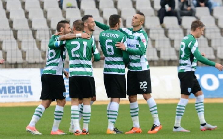 Черно море отпътува за София с група от 18 футболисти