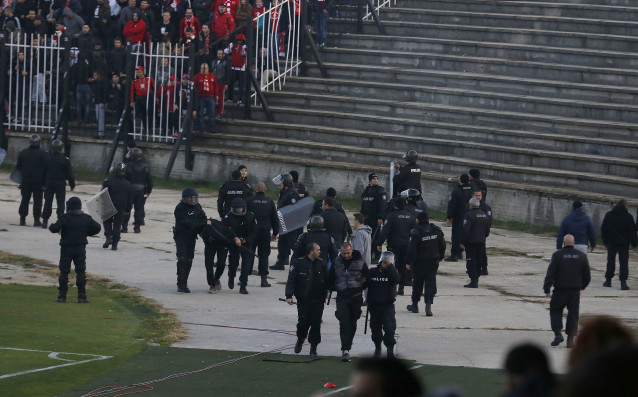 11 лица са задържани с полицейски заповеди за 24 часа