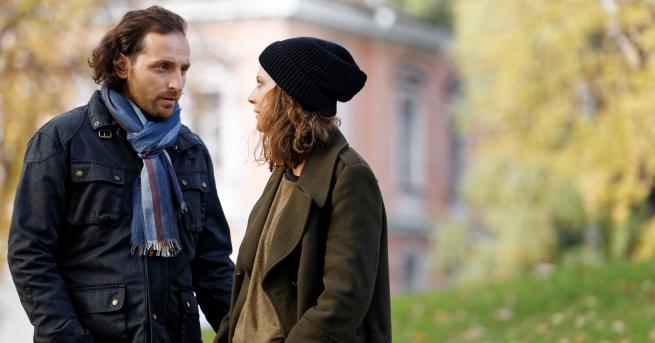 Актьорите Иван Юруков и Теодора Духовникова се връщат назад във