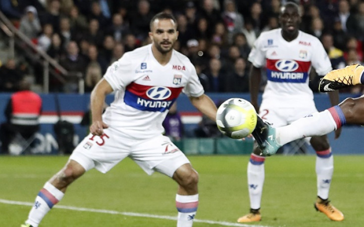 Лион се справи с Каен в Лига 1