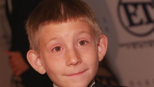  <p>Помните ли Дюи от <strong>"Малкълм"</strong>? Ето по какъв начин се промени</p> 