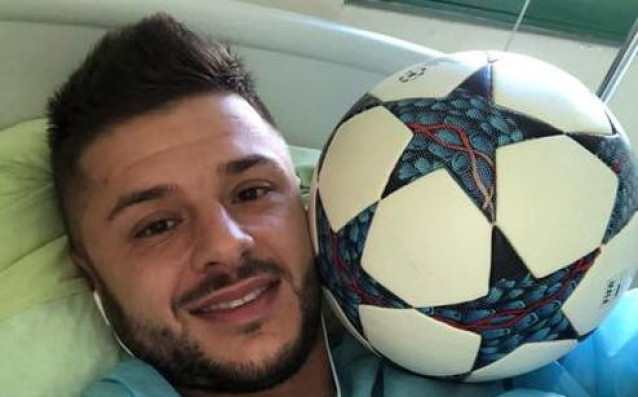 Румънският футболист на Берое Драгош Фирцулеску претърпя операция на дясното