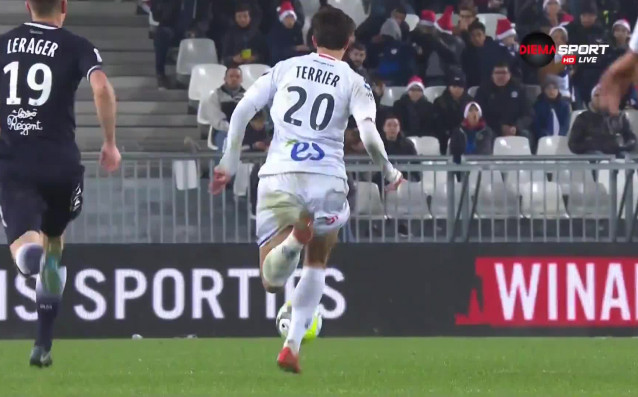 Страсбург оформи крайния резултат в 64 ата минута след като Терие