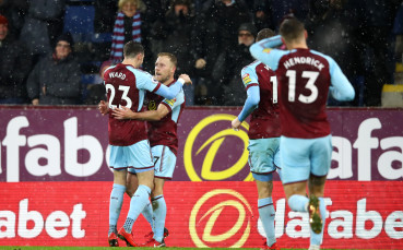 Бърнли продължава да мечтае за Европа след нов успех