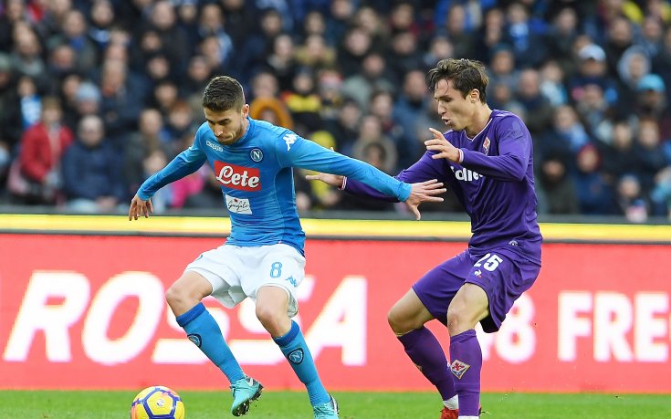 Фиорентина спря Наполи за върха