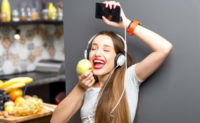  проучване твърди, че мозъкът на тези, които настръхват, до момента в който слушат музика е по-специален. 