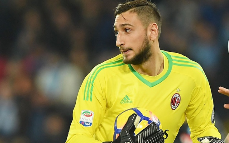 Ще летят ли пак долари по Донарума, Милан стартира преговори