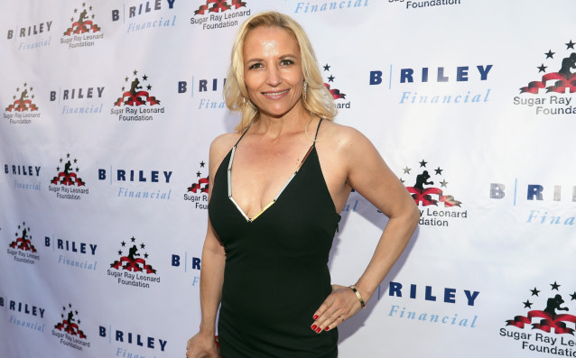 Световната звезда в професионалния бокс Дейзи Ланг ще бъде специален