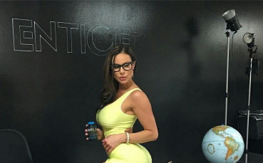 instagram.com/thereal1_kendralust/