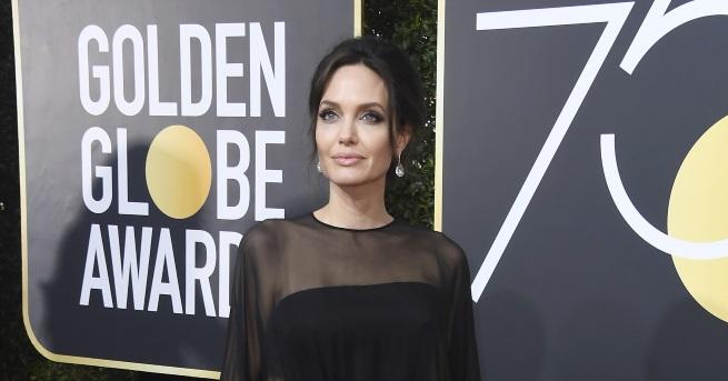 Анджелина Джоли бе сред гостите на тазгодишната церемония по раздаване на