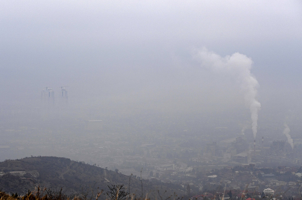 Скопие пусна безплатен транспорт заради мръсния въздух