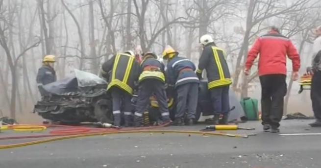 Катастрофа край Хасково доведе до смърт и две тежко ранени