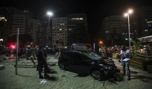 Автомобилът, който прегази пешеходци и уби бебе в Рио де Жанейро