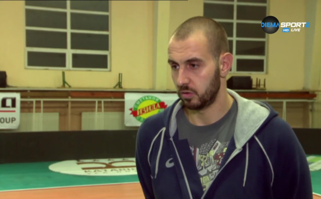 Разпределителят на волейболния Нефтохимик Георги Братоев коментира инцидента с феновете