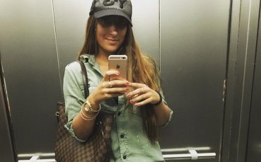 instagram.com/sara_botello