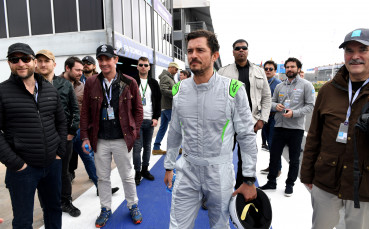 За малко от играчка - плачка: Актьор се отърва след катастрофа във Формула Е