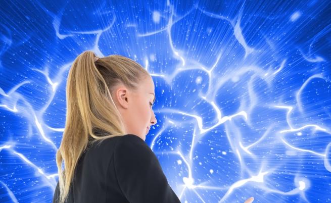  Учени организират редица опити. 