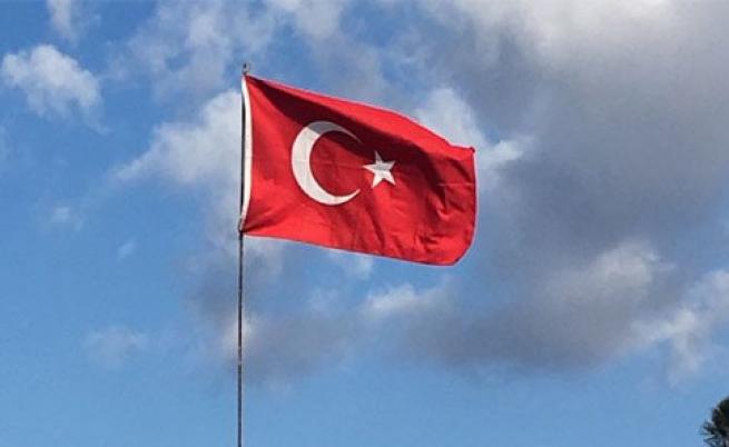 Убити и ранени при атака, която може да взриви Турция