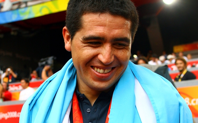 Бившият национал на Аржентина Хуан Роман Рикелме е обвинен в