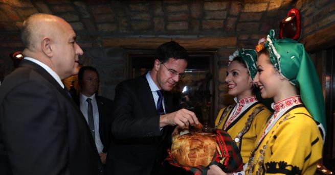 Премиерът Бойко Борисов избра да посрещне премиера на Холадния Марк