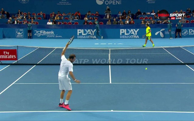 Адриан Манарино претърпя ранно разочарование в София губейки още първия