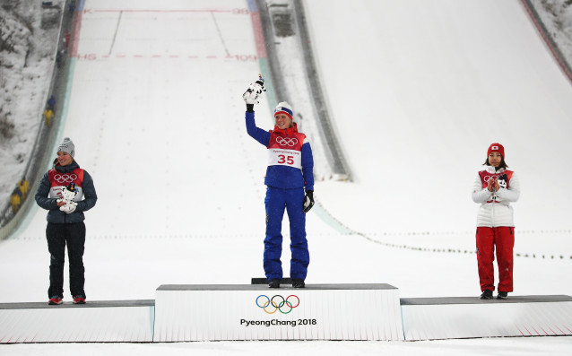 Марен Лундби спечели олимпийската титла в ски скока при жените в