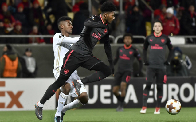 Арсенал затвърди статута си на един от фаворитите за трофея