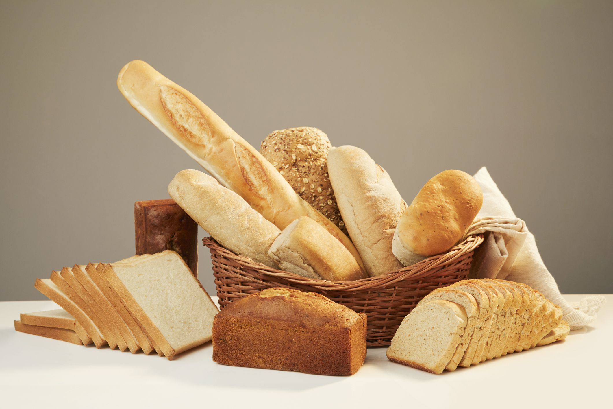 Пакетирани хлебни изделия, включително кроасани и кифли