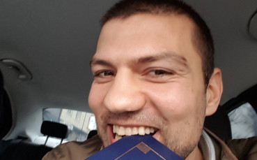 Тервел Пулев се похвали, вече е магистър по право