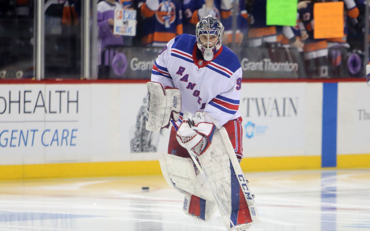 Български вратар ще дебютира в НХЛ!