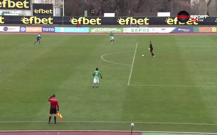 Груба грешка на Перниш едва не коства втори гол за Етър