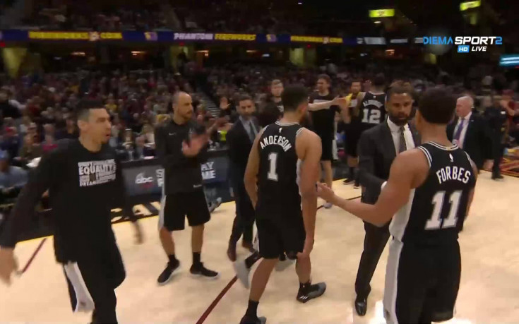 Сан Антонио отказа Кливланд и ЛеБрон в последната част