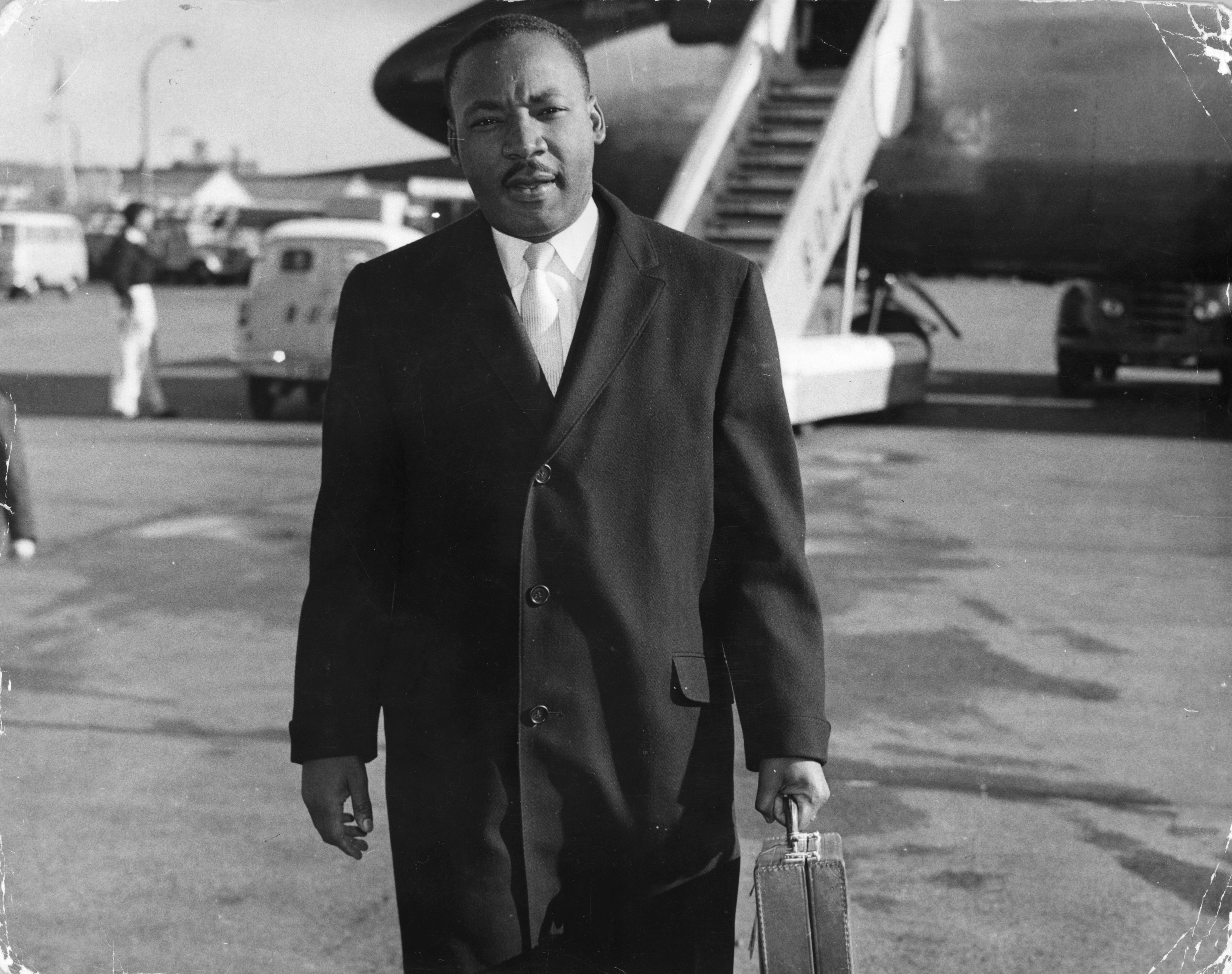 1968 година<br />
"Церемонията за наградите Оскар е отложена за два дена заради убийството на Мартин Лутър Кинг младши на 4 април.