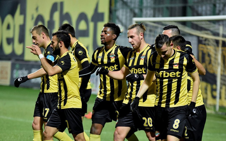 Ботев без Бризола в дербито с Локо Пд