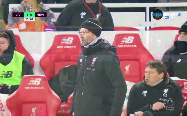 Ливърпул спечели с 2 0 в домакинството си срещу Нюкасъл