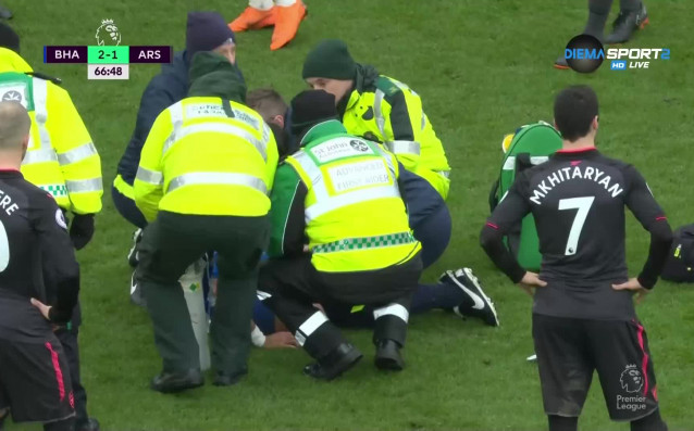 В 66 ата минута на двубоя между Брайтън и Арсенал се