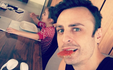 Защо Бербатов предпочита Instagram пред Facebook?