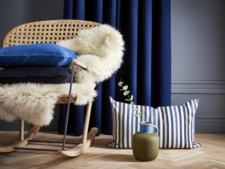 <p>Мебелите от ратан създават едно леко усещане за лято, за вила, за почивка и следобедна дрямка в люлеещия се стол.</p>