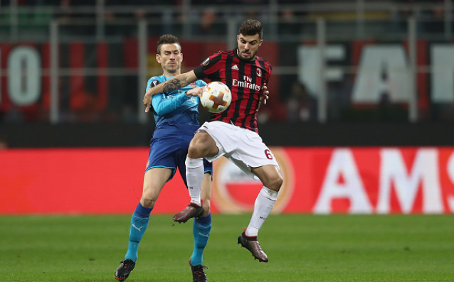 Милан летеше в последните си мачове а Арсенал се дънеше