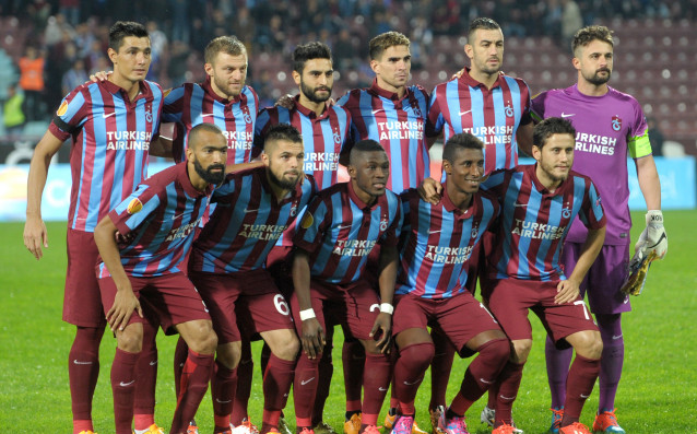 ФИФА наложи трансферна забрана на турския елитен клуб Трабзонспор да