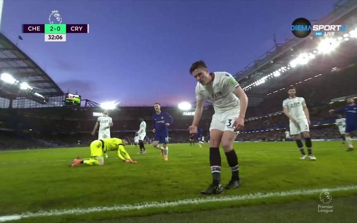 Комичен автогол и Челси уби интригата в лондонското дерби