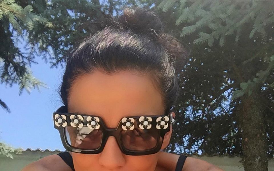 Дъщерята на Наско Сираков и Илиана Раева - Славея, която